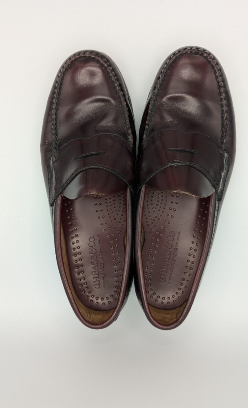 Bass • Weejuns Wide Loafers